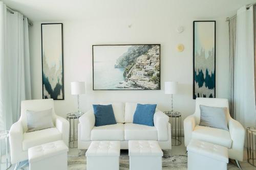 316S Serenity by the Sea Suite 1 Bedroom and 2 Murphy beds close to Beach Shops Restaurants Dog Friendly — 4-Star Luxury Hotel in Boynton Beach, United States