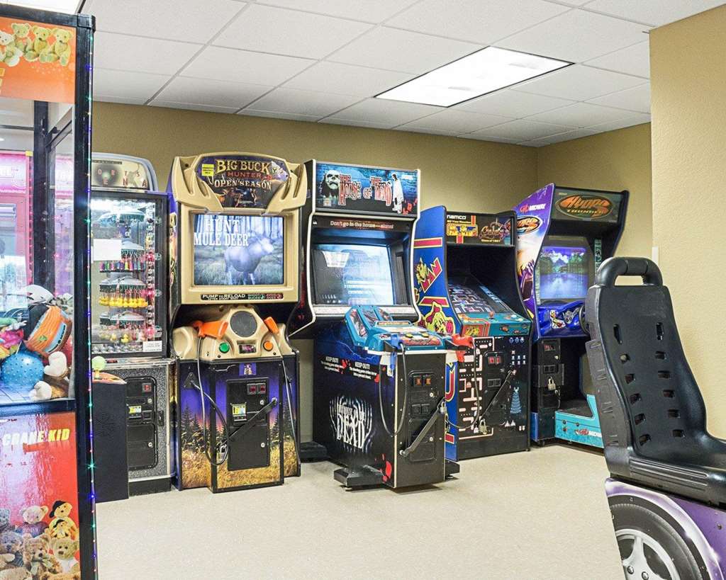 Comfort Suites Minot South - photo 46