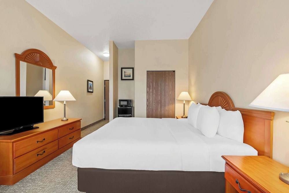Comfort Inn & Suites Hermiston South - photo 8