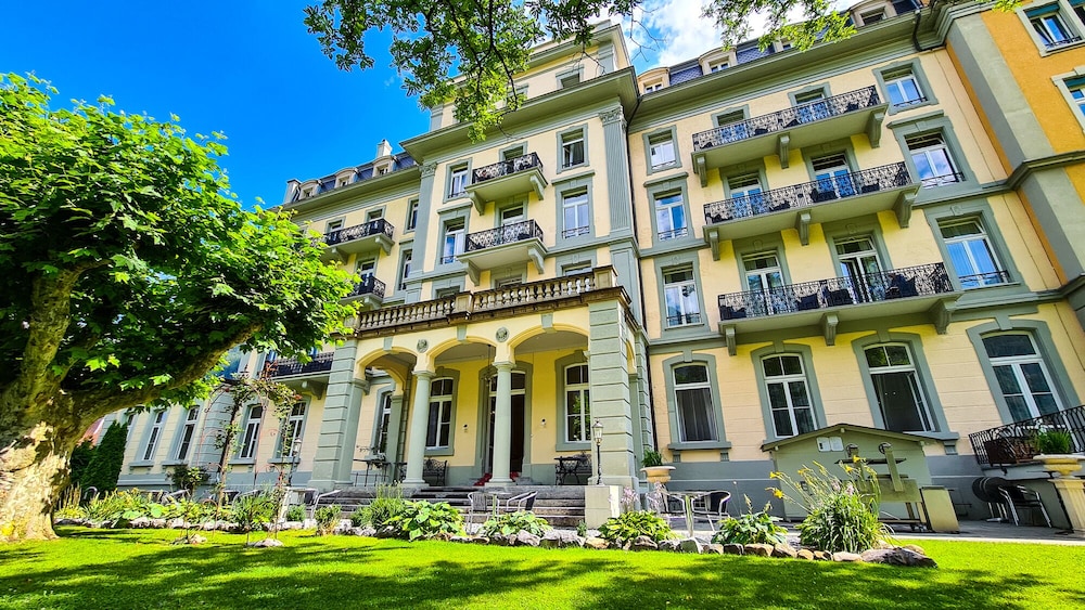 Parkhotel du Sauvage — 4-Star Luxury Hotel in Meiringen, Switzerland