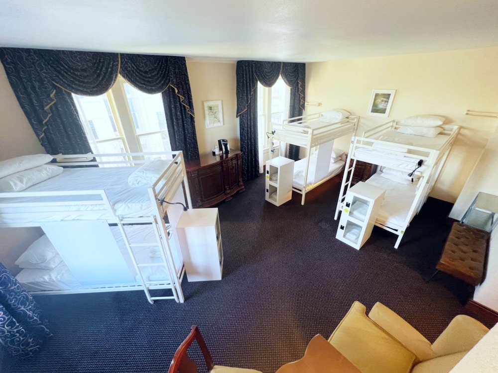 Bposhtels Tampa - photo 14