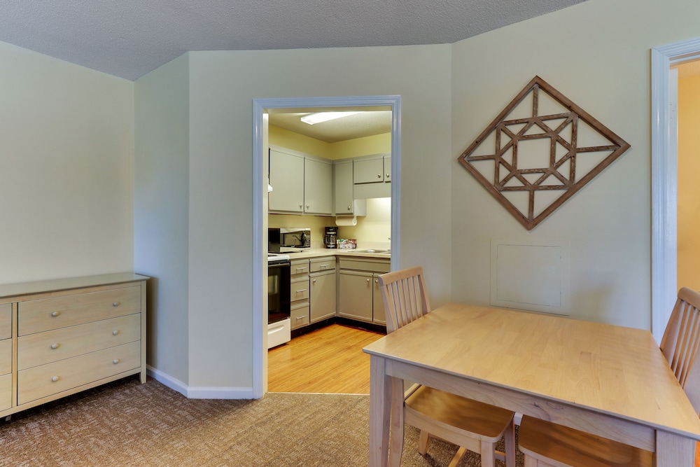 Mariners Suites - photo 12