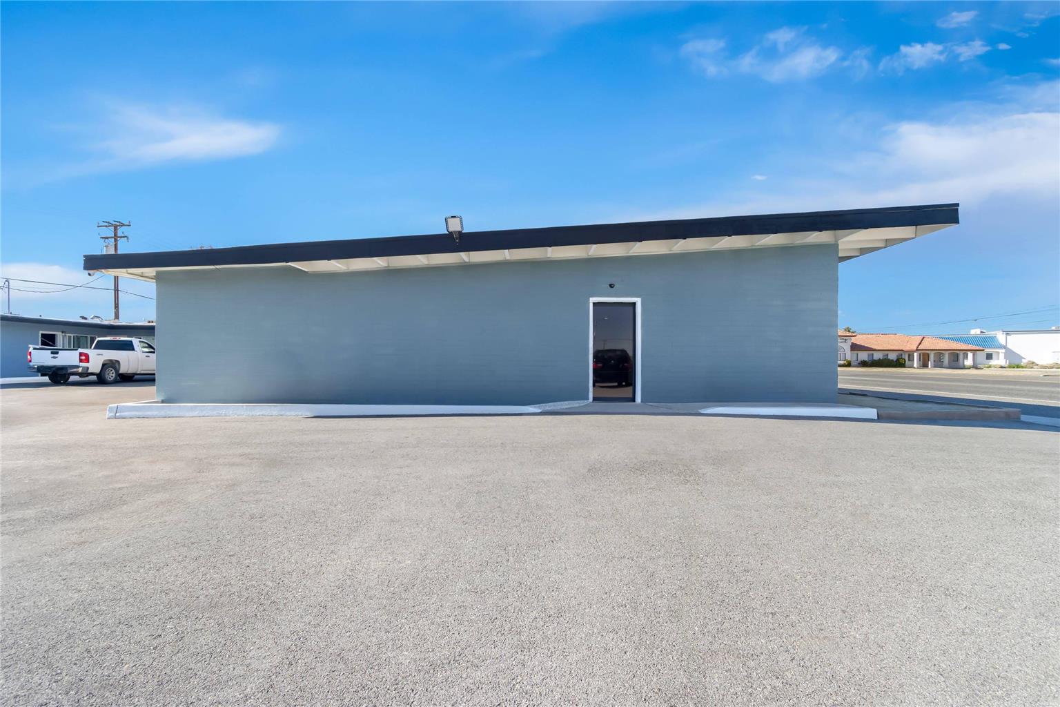 Suburban Studios Ridgecrest near China Lake Naval Station — hotel in Ridgecrest