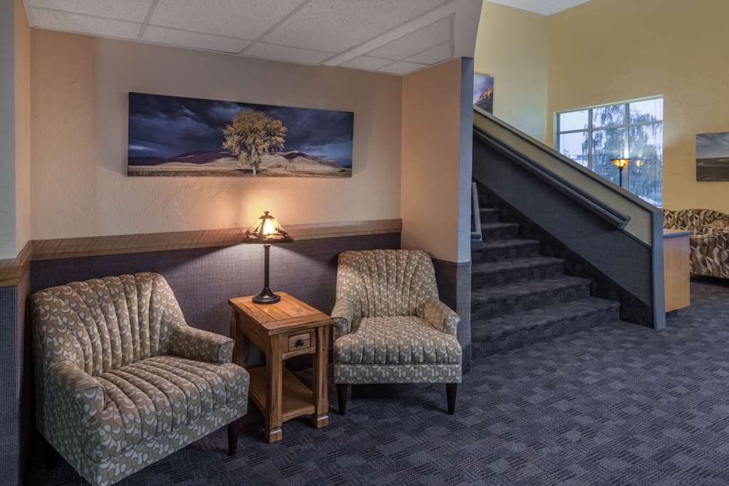 Days Inn by Wyndham Great Falls - photo 4