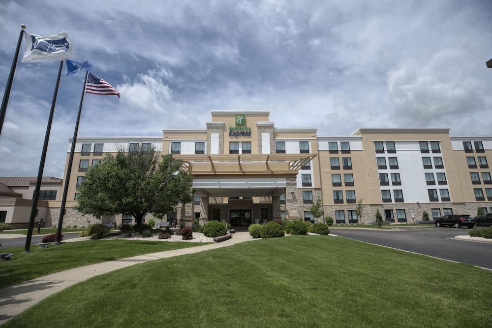 Holiday Inn Express Janesville I 90 & US Hwy 14 by IHG - photo 42