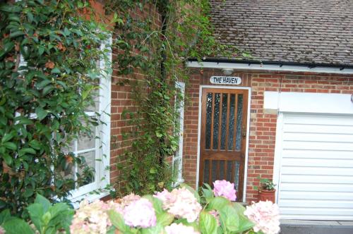 The Haven at Talysarn — 4-Star Luxury Hotel in Ascot, United Kingdom