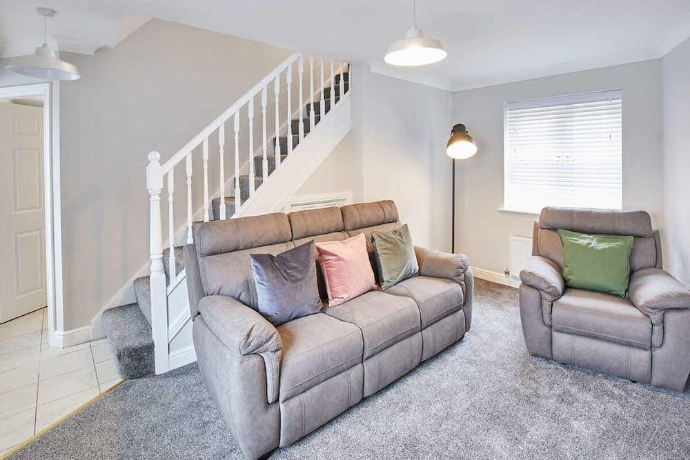 Host Stay Aynsley Mews — Consett