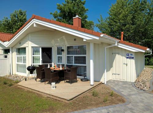 Dänische Ferienhäuser am Salzhaff Haus Pacific — 4-Star Luxury Hotel in Kirchdorf, Germany