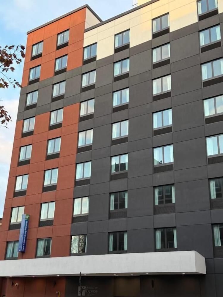 Holiday Inn Express & Suites Bronx NYC an IHG Hotel - photo 34
