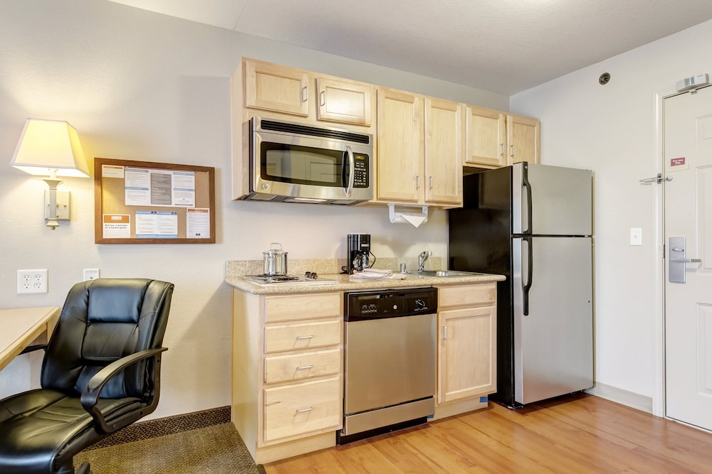 Candlewood Suites Paducah by IHG - photo 22