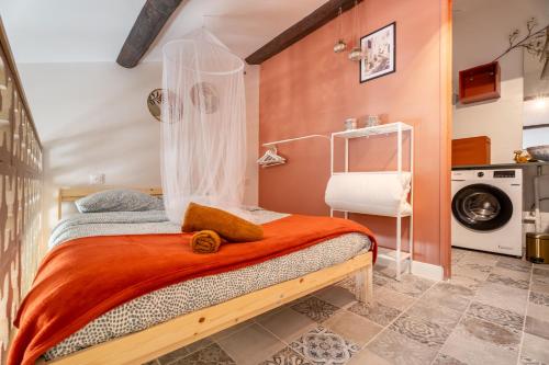 La Medina Parfum D Orient - carbon neutral hotel in Marseille