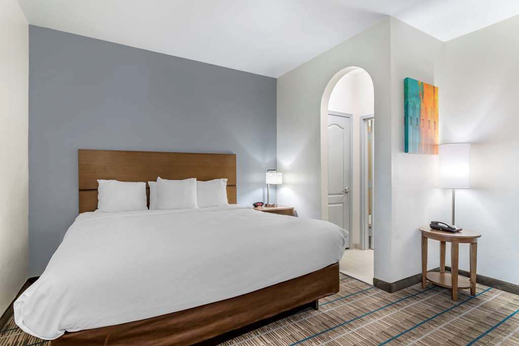 MainStay Suites Port Arthur Beaumont South - photo 6