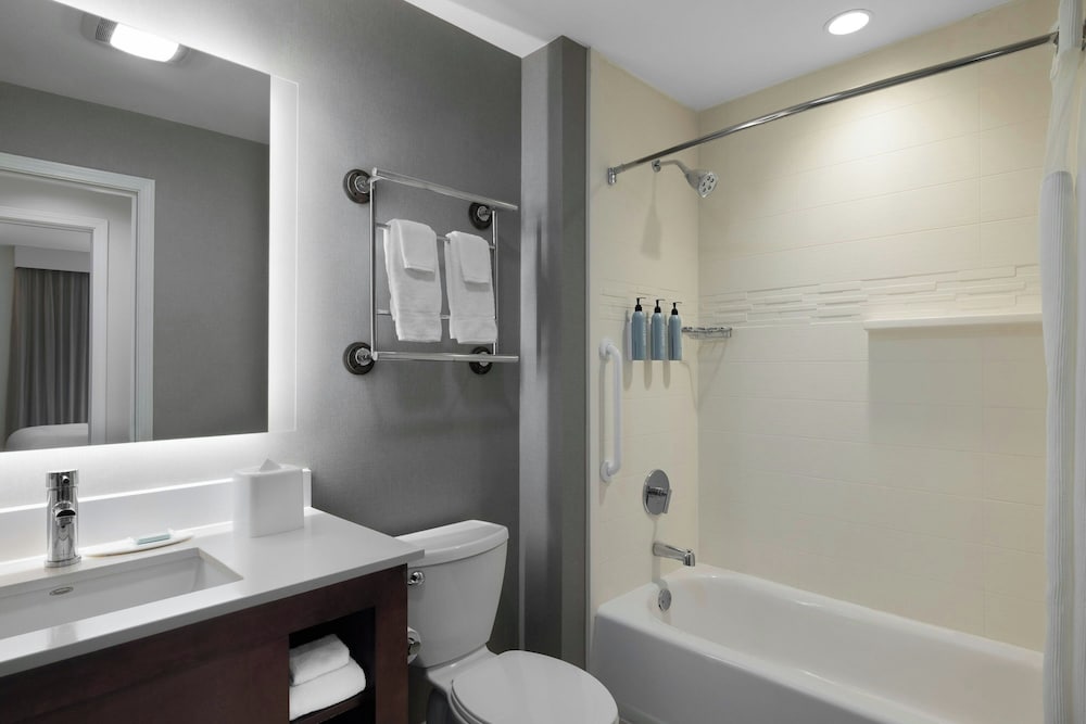 Residence Inn Des Moines Downtown - photo 17
