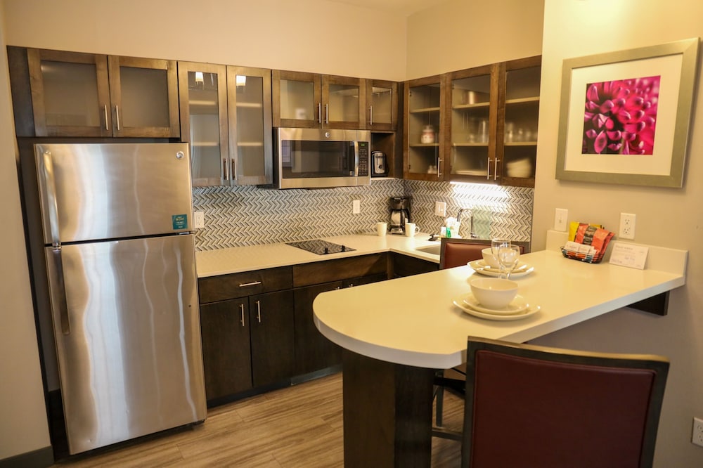 Staybridge Suites Lake Charles by IHG - photo 25