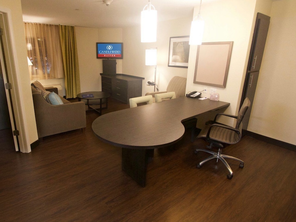 Candlewood Suites West Little Rock by IHG - photo 7