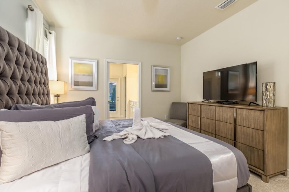 Bright Elegant Home at Solterra Resort Sol103 - photo 4