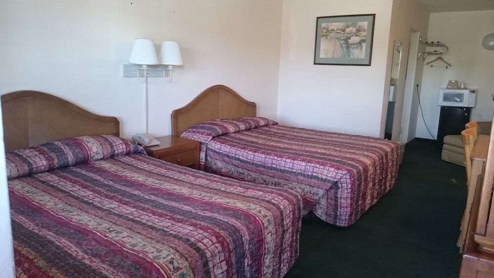 Tri State Inn - photo 4