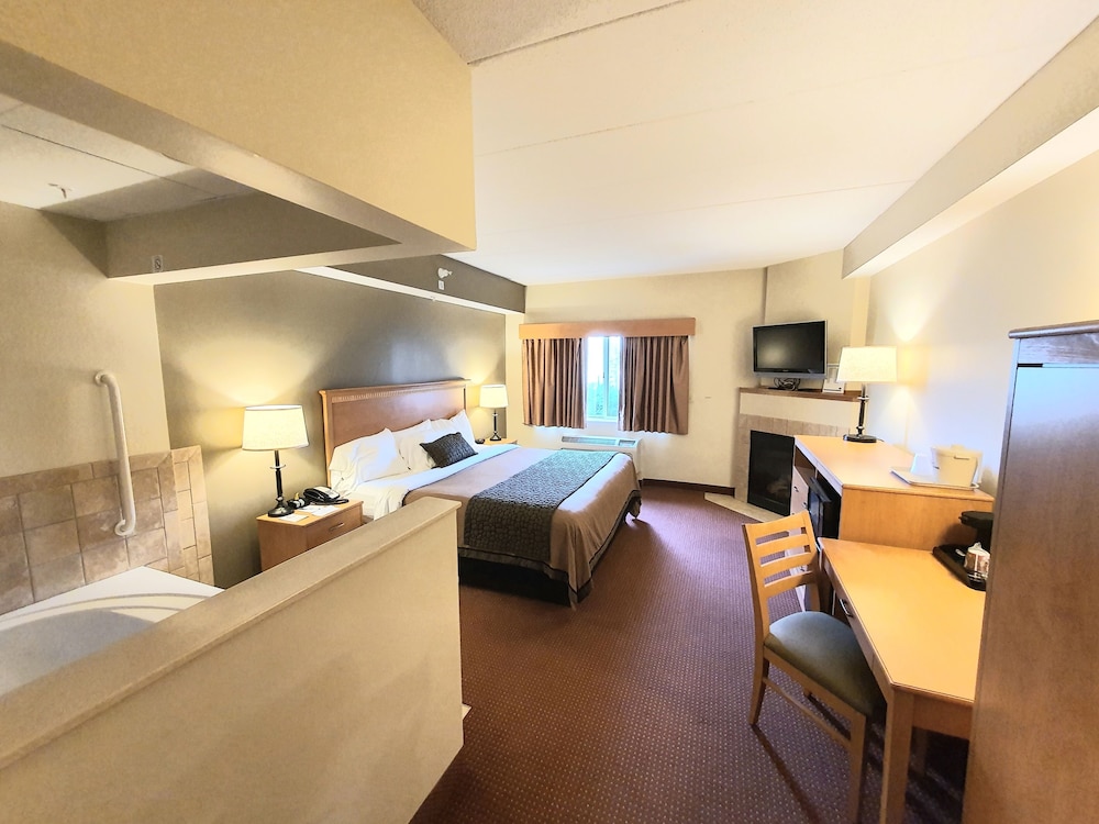 AmeriVu Inn & Suites Waconia - photo 13