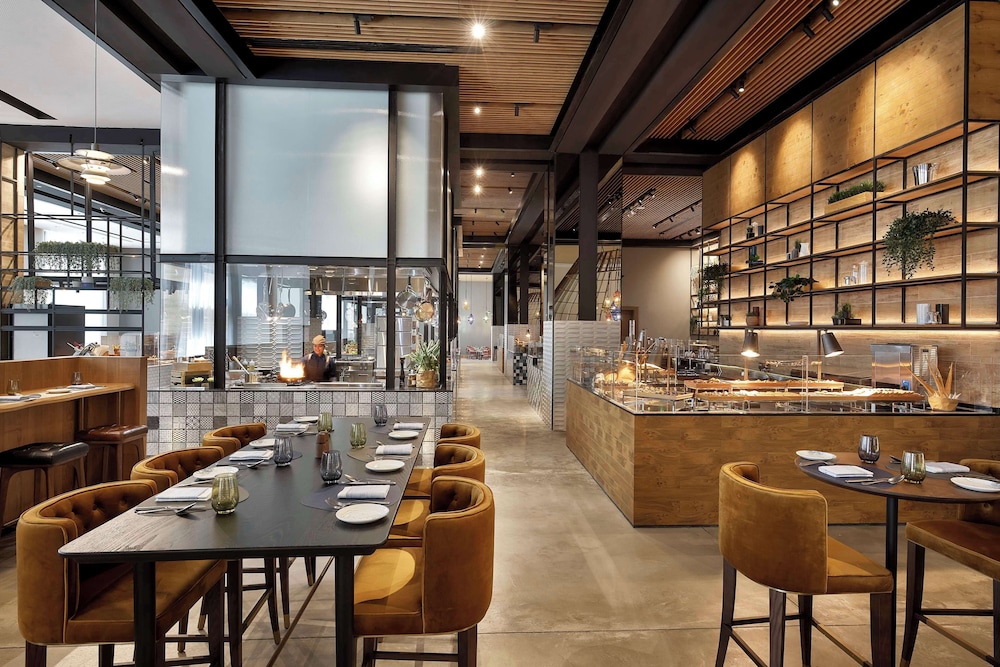 מזון ומשקאות