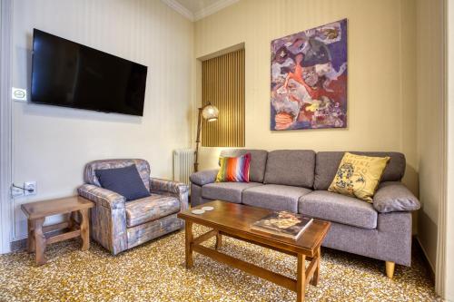 Acropolis Vintage Apartment — 4-Star Luxury Hotel in Athens, Greece