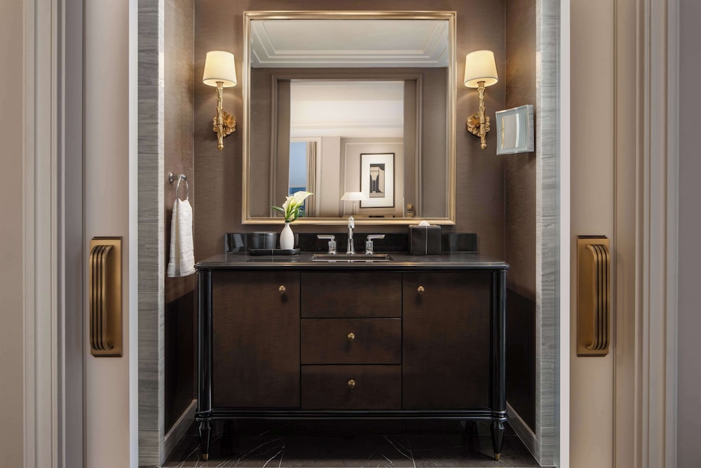 Waldorf Astoria New York - photo 18