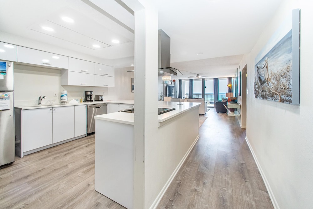 Shoreline Towers 3083 - photo 13