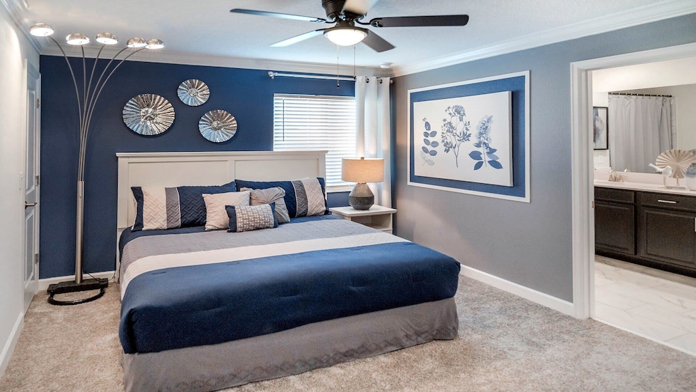 5BR Stylish Championsgatetownhome w Private Pool - photo 4