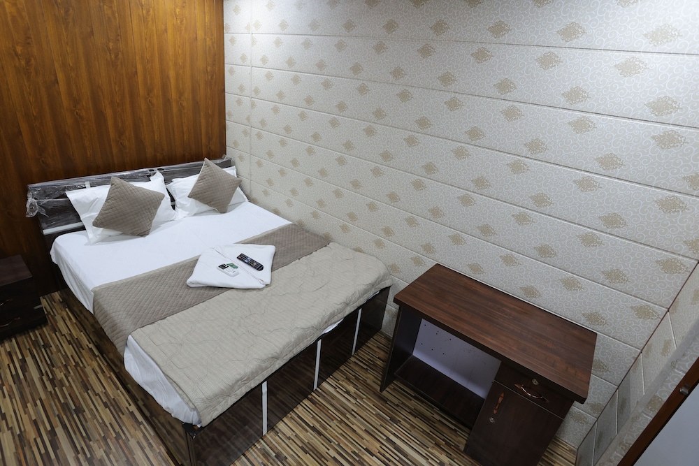 Hotel Shiv Vandana Inn Thane in Thane, India