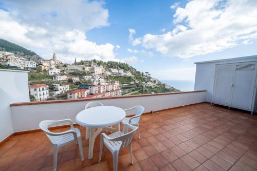 Mare e Monti apartment — 4-Star Luxury Hotel in Amalfi, Italy