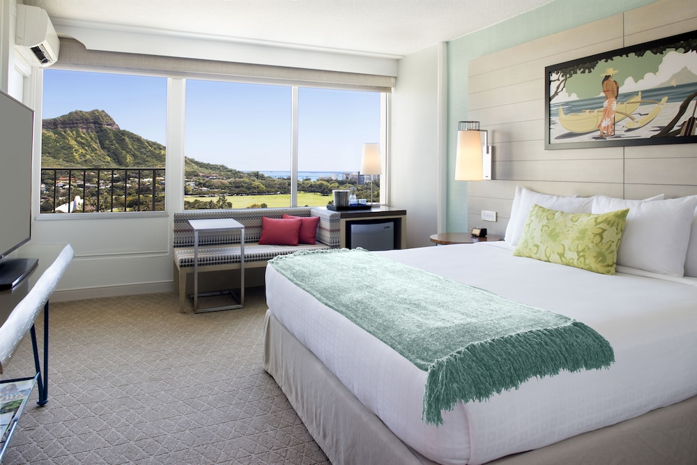 Queen Kapiolani Hotel - photo 19