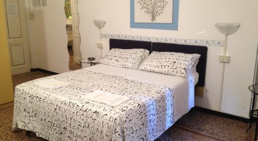 Albergo Novecento - last minute hotel in Genoa