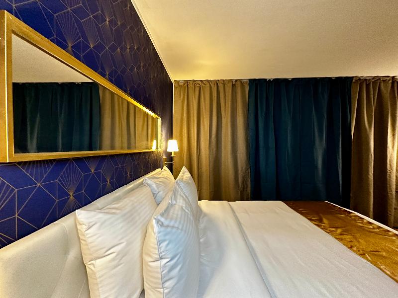 Tb Hotel Miami - photo 12