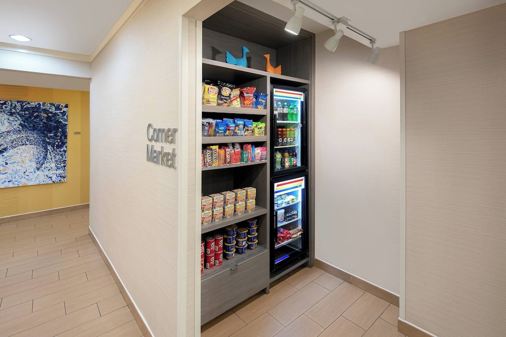 Fairfield Inn & Suites by Marriott Austin University Area - photo 27