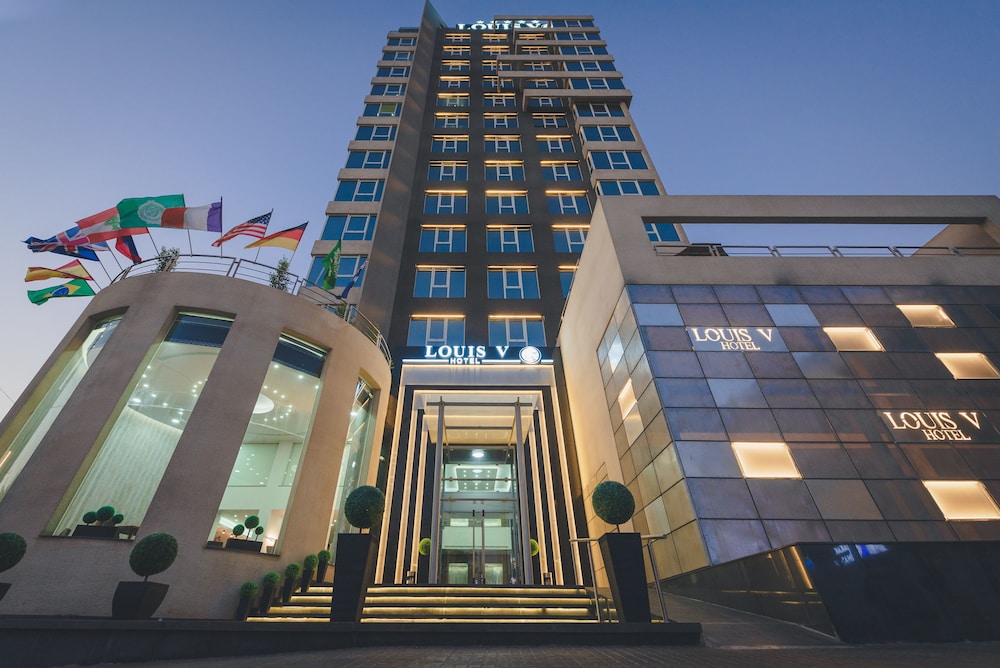 Louis V Hotel Beirut — 5-Star Luxury Hotel in Beirut, Lebanon