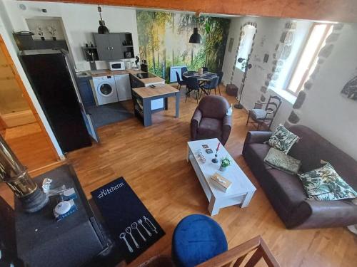 Duplex 85m2 Au Coeur de la Nature a Montpezat Sous Bauzon - last minute hotel in Unknown City