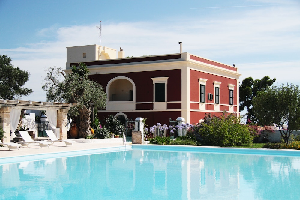 Sorelle Barnaba — 4-Star Luxury Hotel in Monopoli, Italy