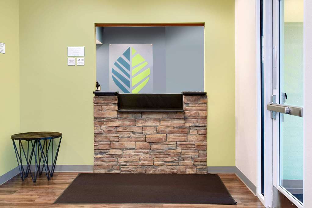 WoodSpring Suites Nashville Airport - photo 10