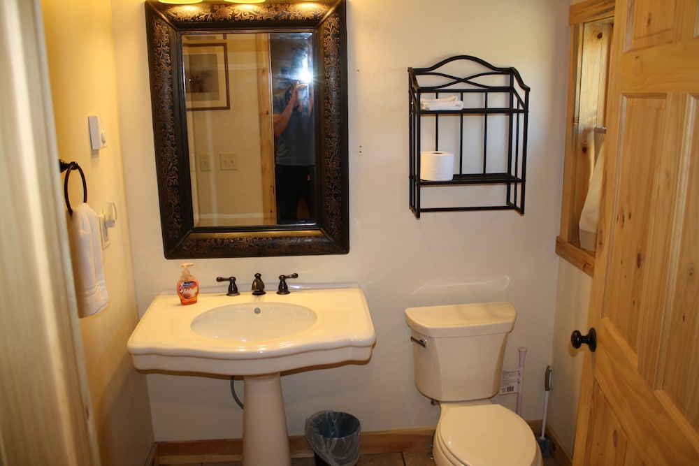 The Historic Wapiti Lodge - photo 110