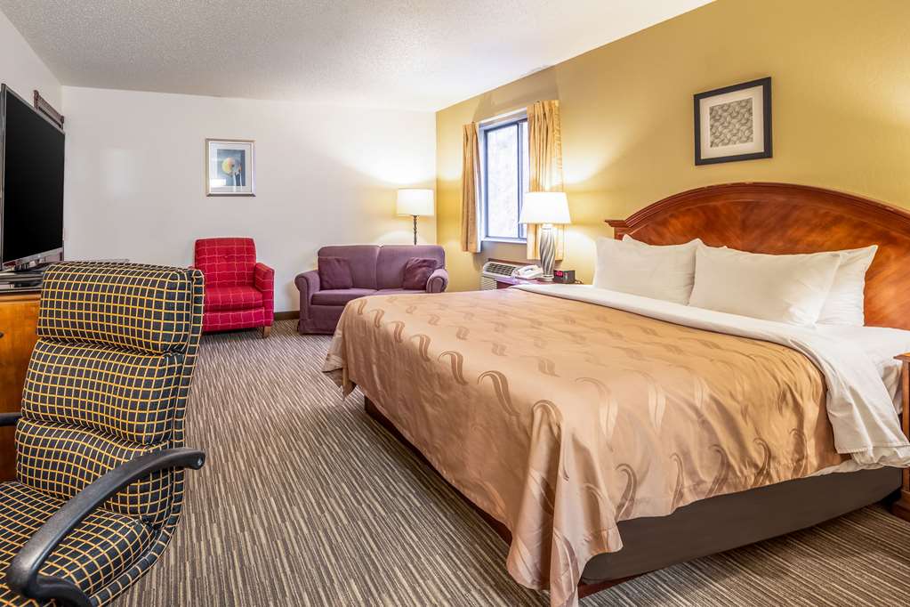 Quality Inn Keystone near Mount Rushmore - photo 10