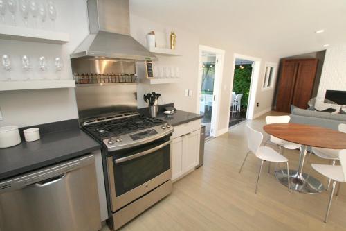 The River Oasis Private Pool Hot Tub Sauna Fire Table BBQ Fast WiFi Close to town - photo 19
