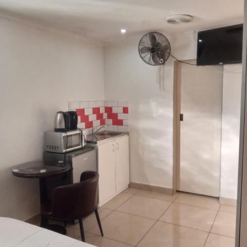 Sunshine Guest House