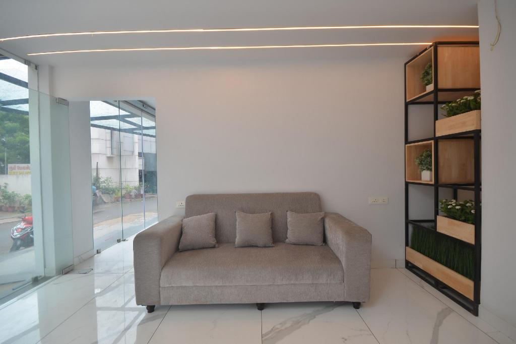 Capital O 81526 The Paradise International in Coimbatore, India