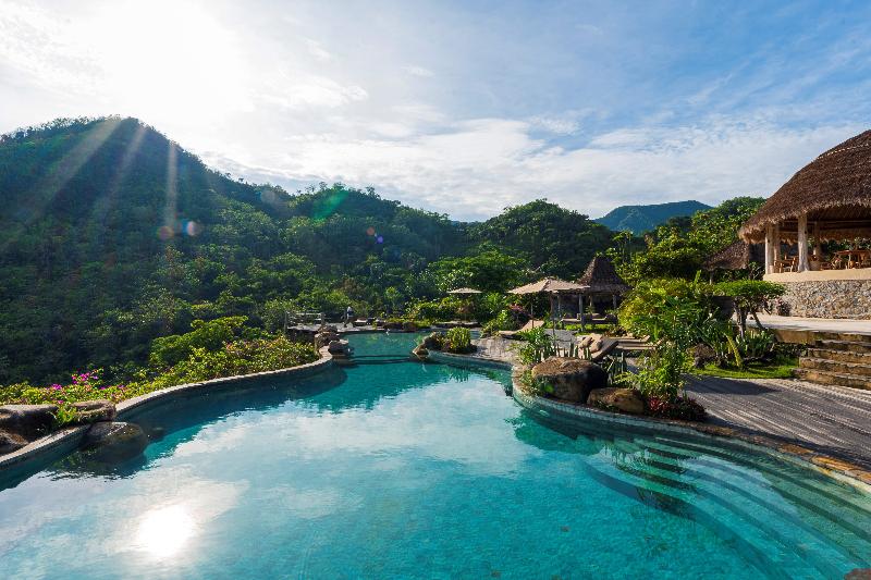 Mathis Lodge Amed — 5-Star Luxury Hotel in Bali, Indonesia