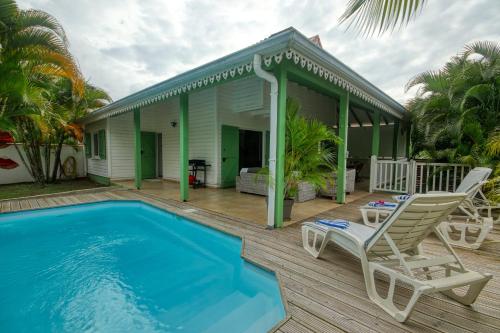 Villa avec piscine MQTI14 — 4-Star Luxury Hotel in Les Trois-Ilets, Martinique