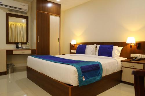 Vazhappilly Residency in Aluva, India