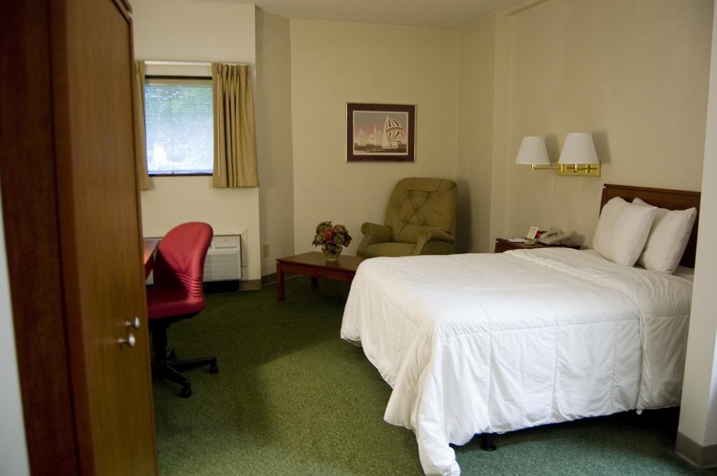 Bevill Conference Center & Hotel - photo 9