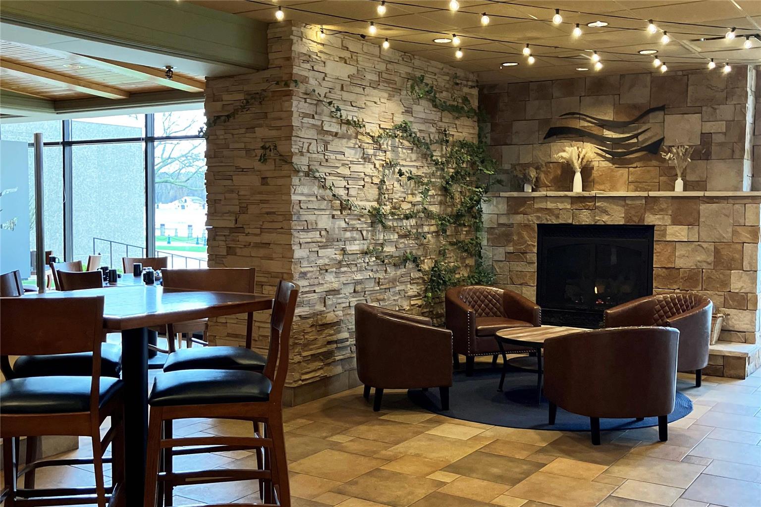 Radisson Hotel La Crosse - photo 25