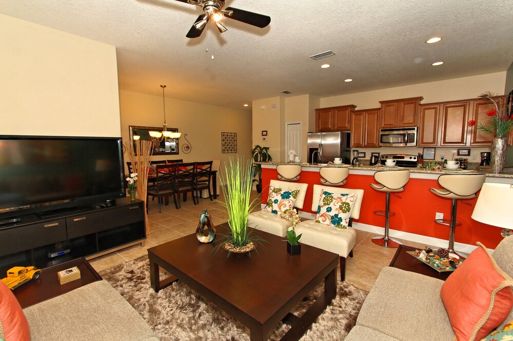 Paradise Palms Resort by VHC Hospitality - photo 50