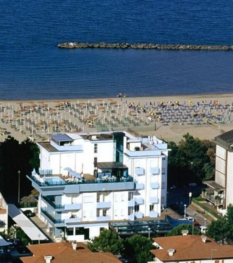 Mirage - carbon neutral hotel in Rimini