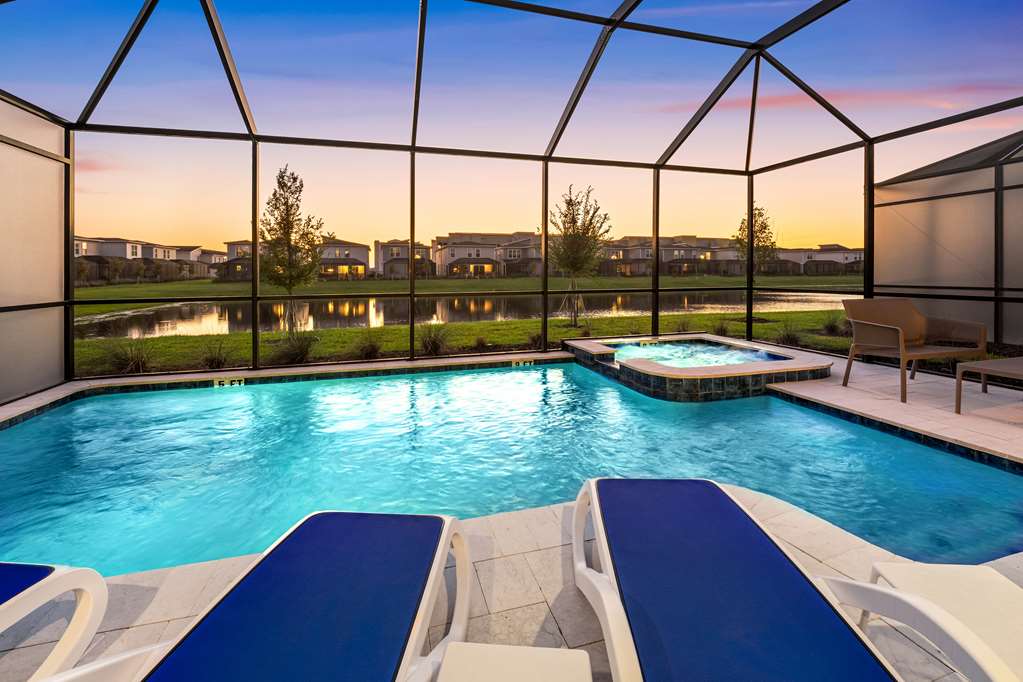 Villatel Orlando Resort - photo 17
